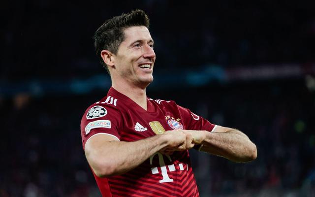 半场战报：乌迪内斯0-1热那亚，马利诺夫斯基点射