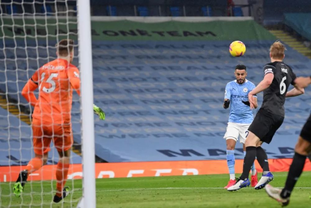 【头条】阿莱斯·奥帕特尔尼主场登顶环球马术冠军赛布拉格季后赛1.45米争时赛