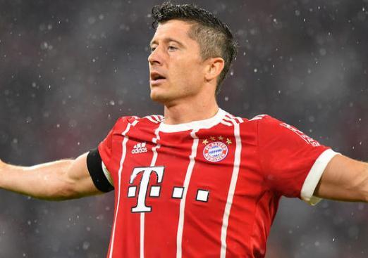 乌尔比希：能与诺伊尔、乌尔赖希一起训练很重要，他们很优秀