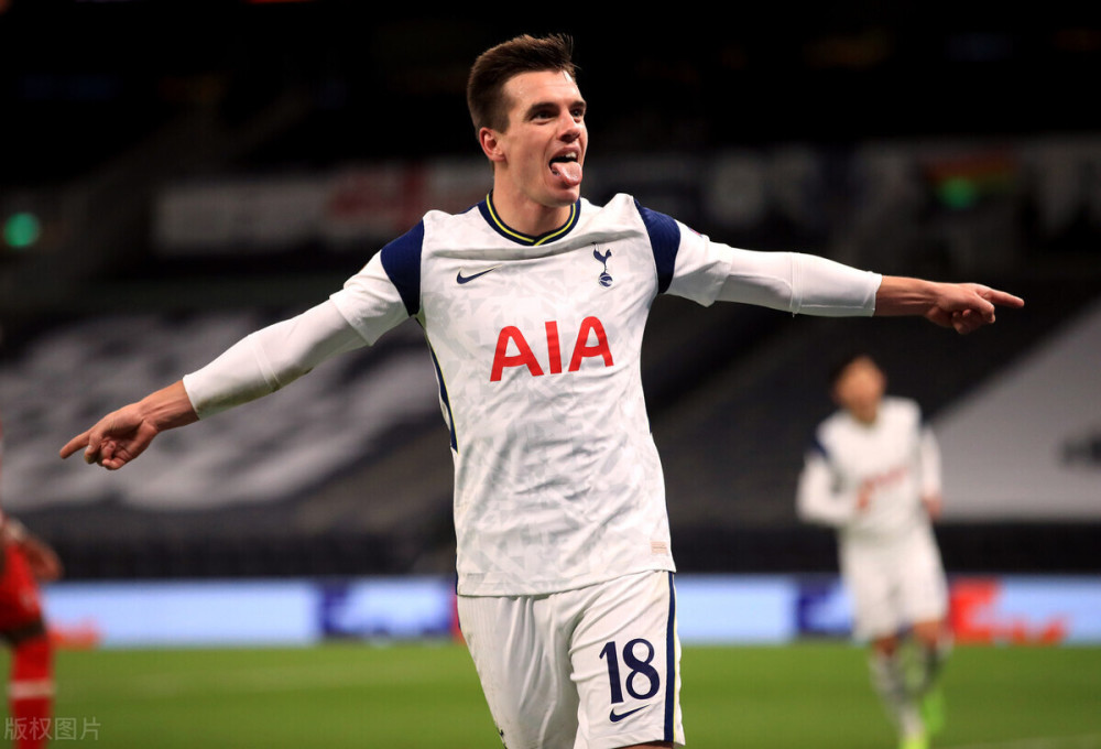 DO：纽卡向谢什科提交了改进报价，曼联愿付的价格低于纽卡